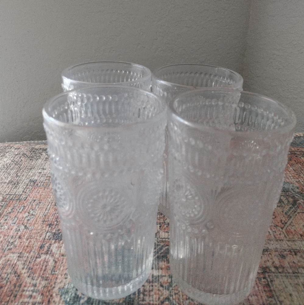 Pioneer Woman Adeline 16-Ounce Embossed Glass Tumblers